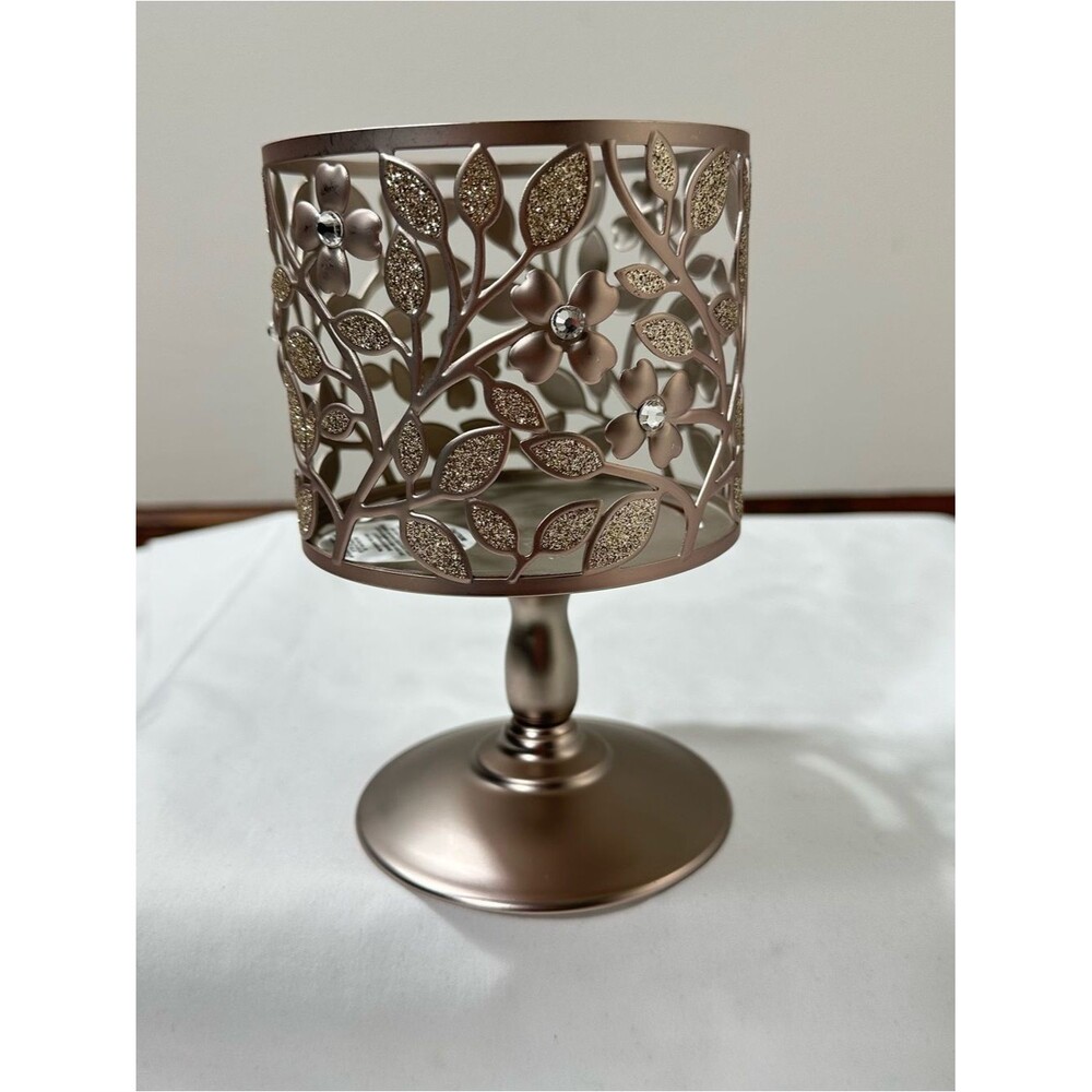 B.B Works Set Of 2 Candles You’re the One, Champagne Toast and 1 Candle Holder - Picture 7 of 10